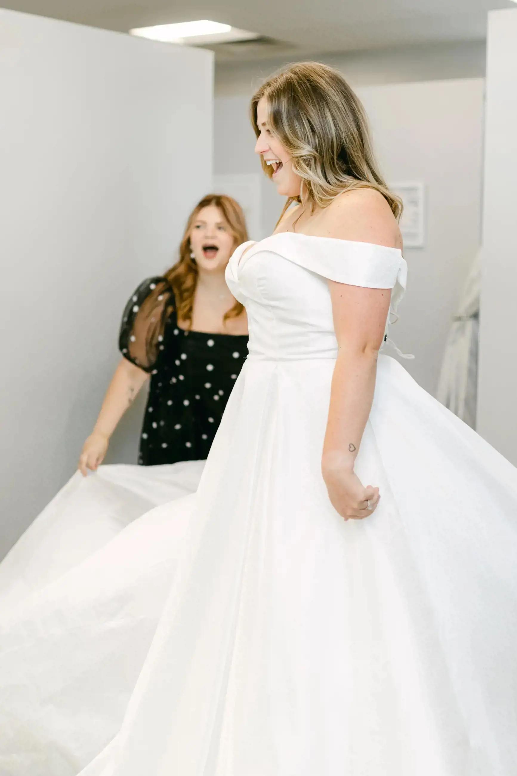 Love Curvy Bridal Experience #6 - Mobile Image